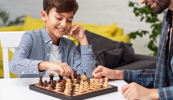 Тренировка памяти в школе шахмат для детей Фианкетто